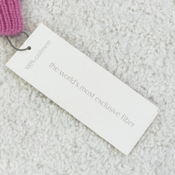 NWT 100% Cashmere $165 Nordstrom Pink Cable Knit Warm Winter Luxe Classic Scarf - Picture 7 of 8